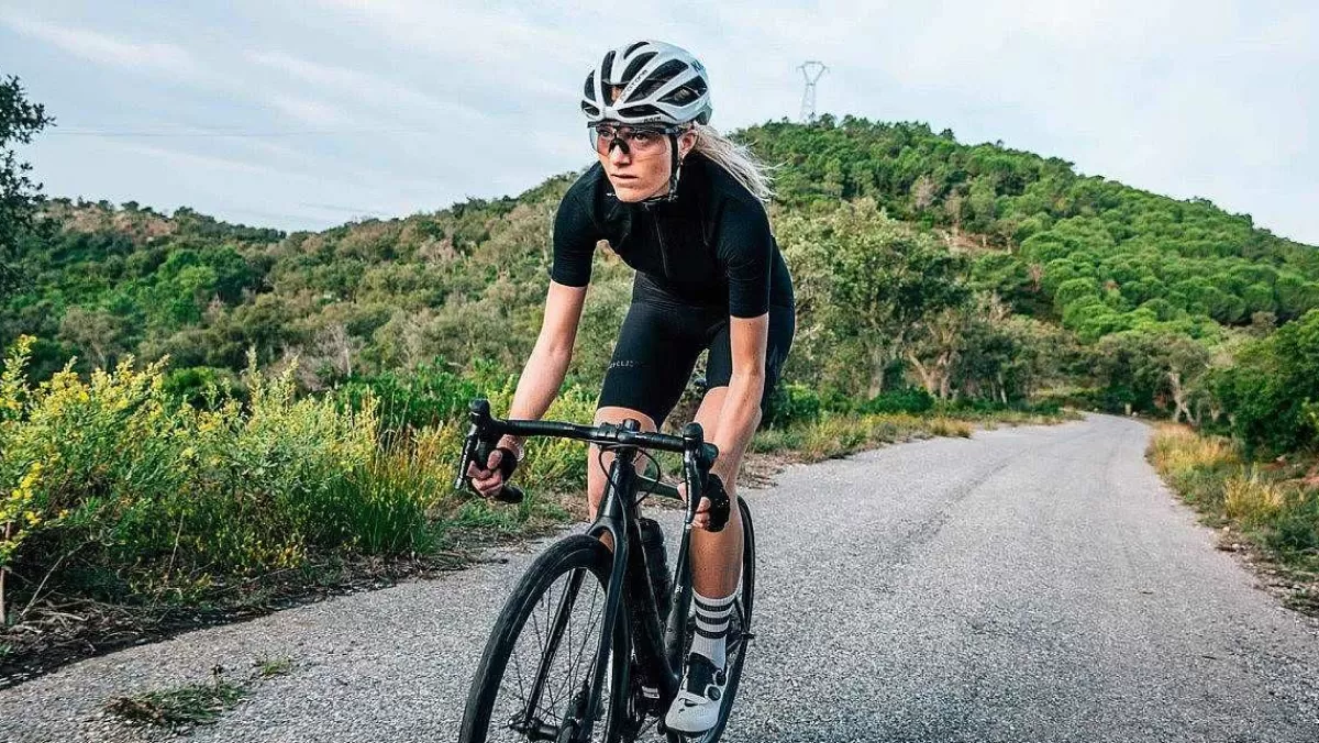 Shop Cafe Du Cycliste Skate Socks Black & Black
